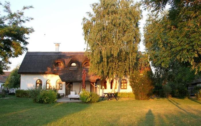 Herberg Tisza Tiszabábolna Exteriér fotografie