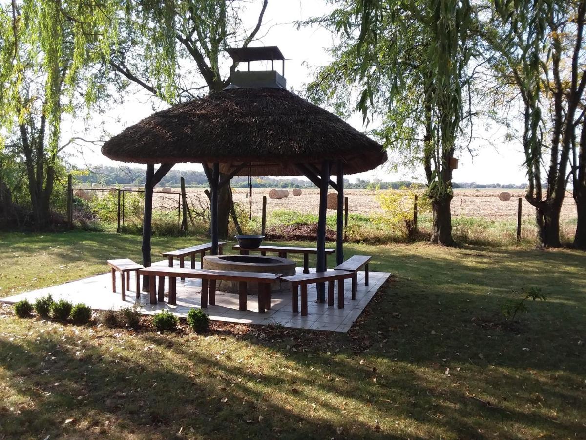 Herberg Tisza Tiszabábolna Exteriér fotografie